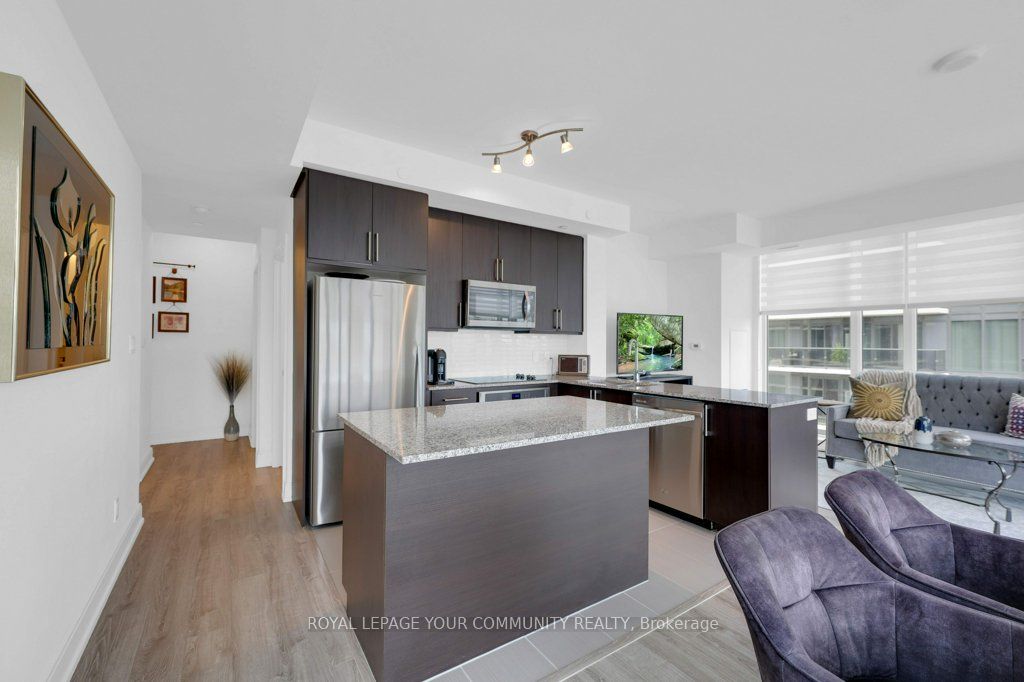 9600 Yonge Street, #711B