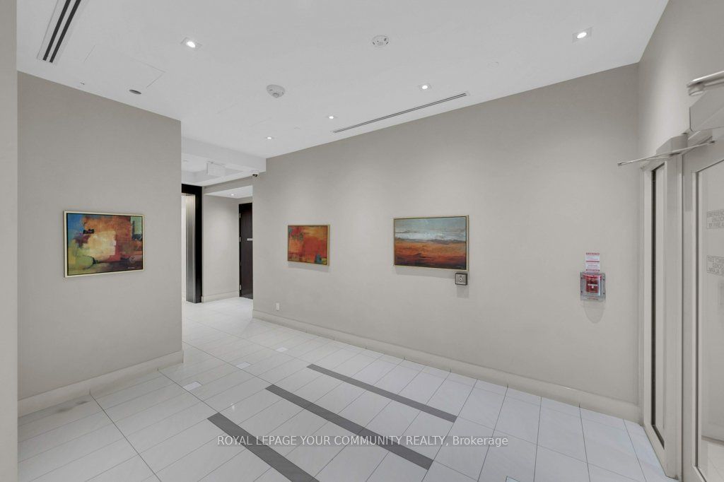 9600 Yonge Street, #711B
