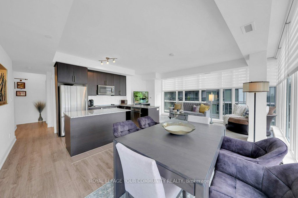 9600 Yonge Street, #711B