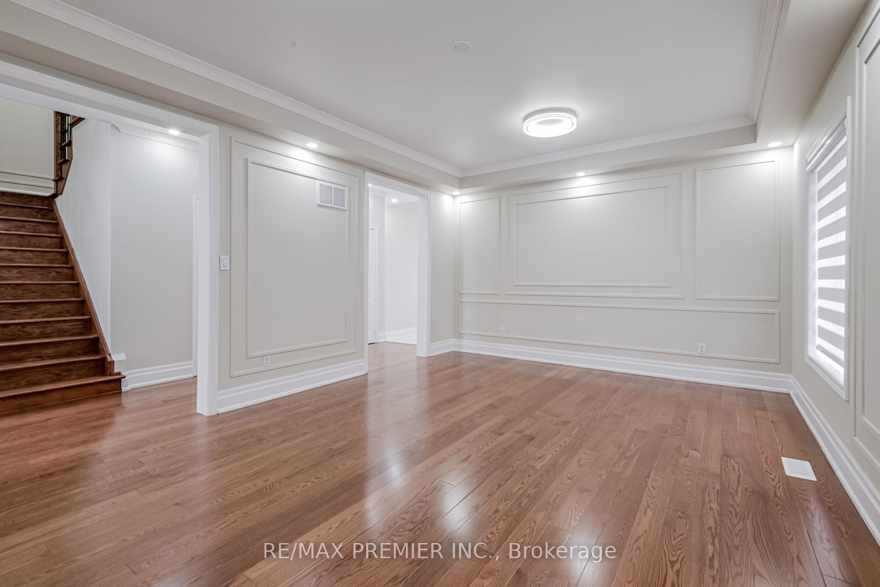 37 Colombo Cres