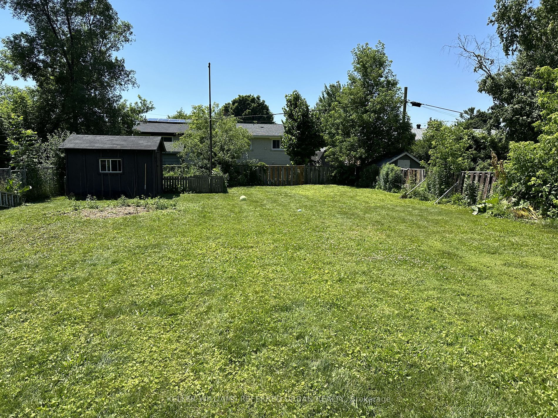 30 Collins Crescent #Main