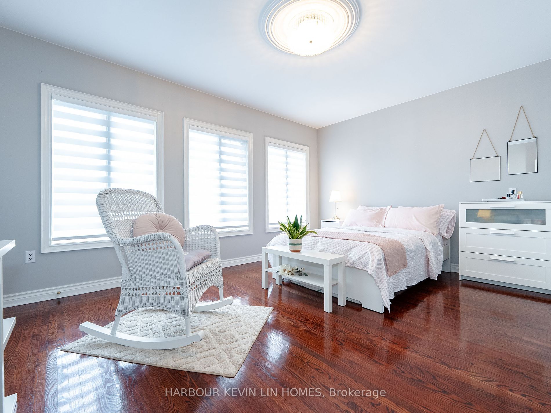 130 Grey Alder Avenue