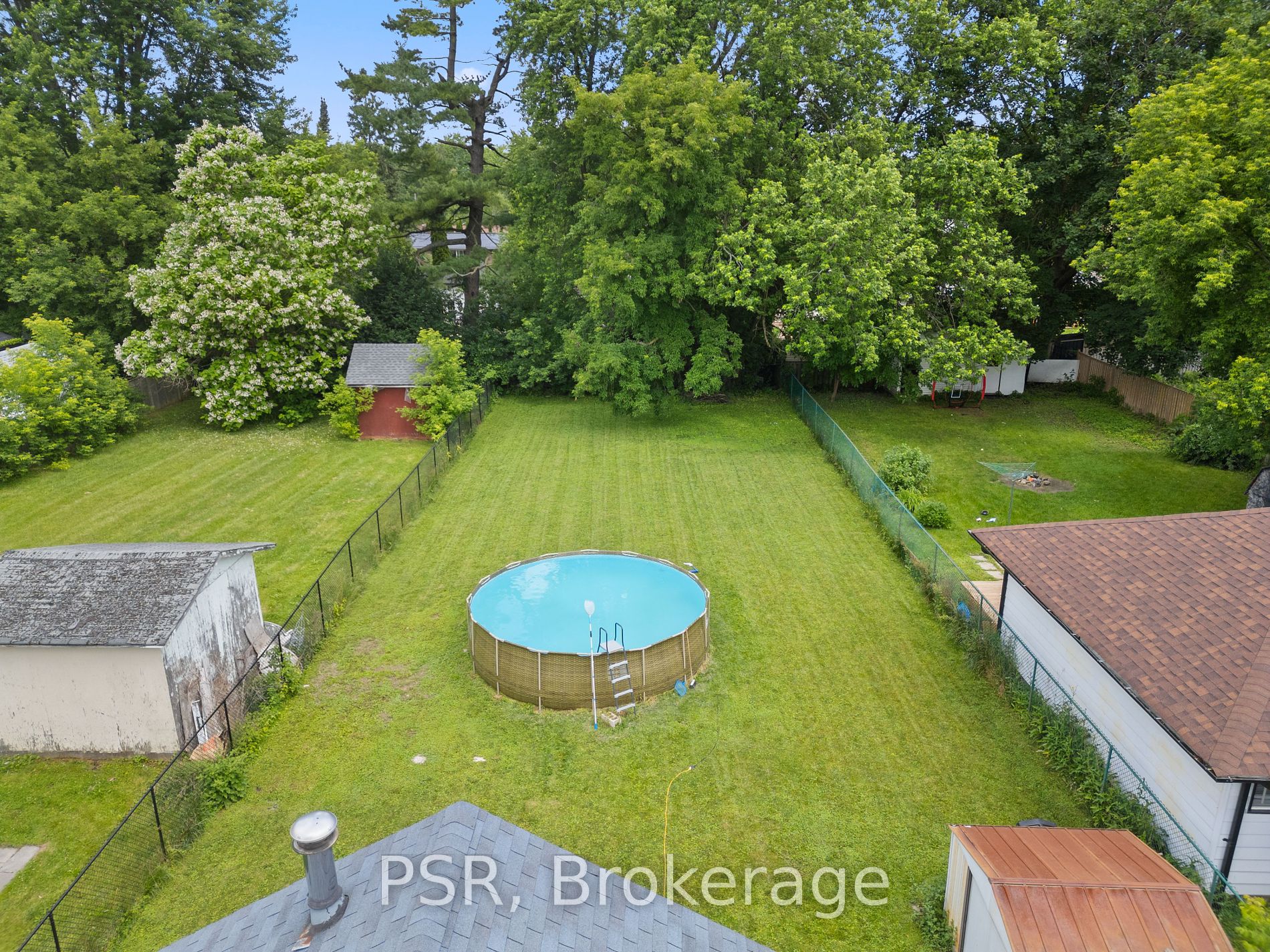 208 Bayview Avenue