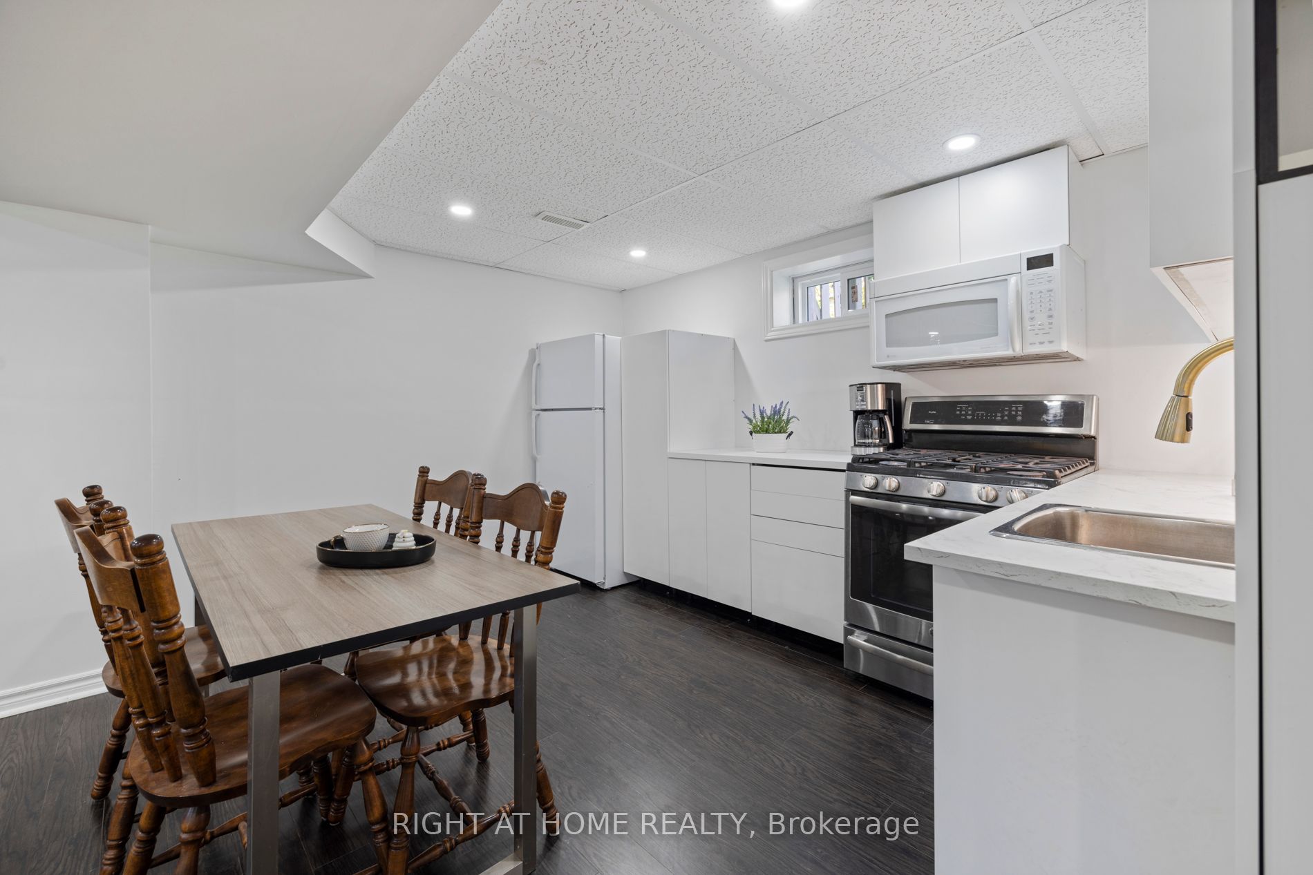53 Salt Creek Ave