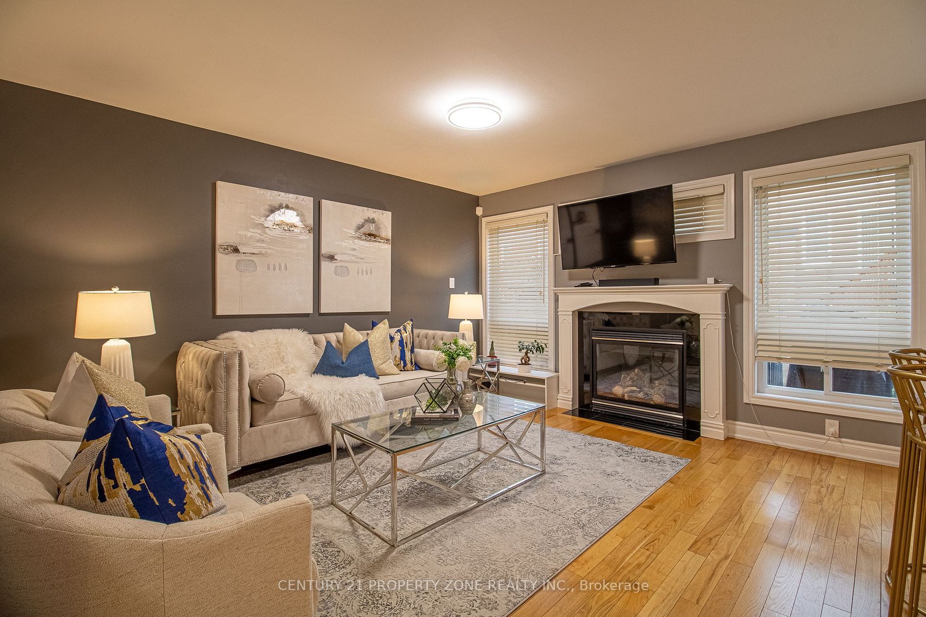 22 Roy Rainey Avenue