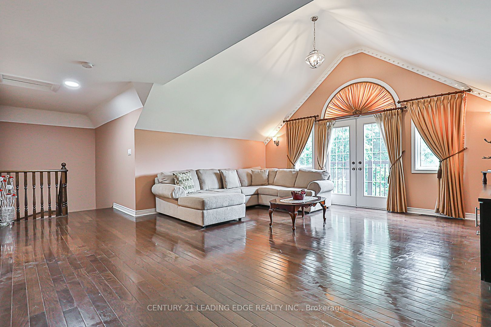 31 George Martin Dr