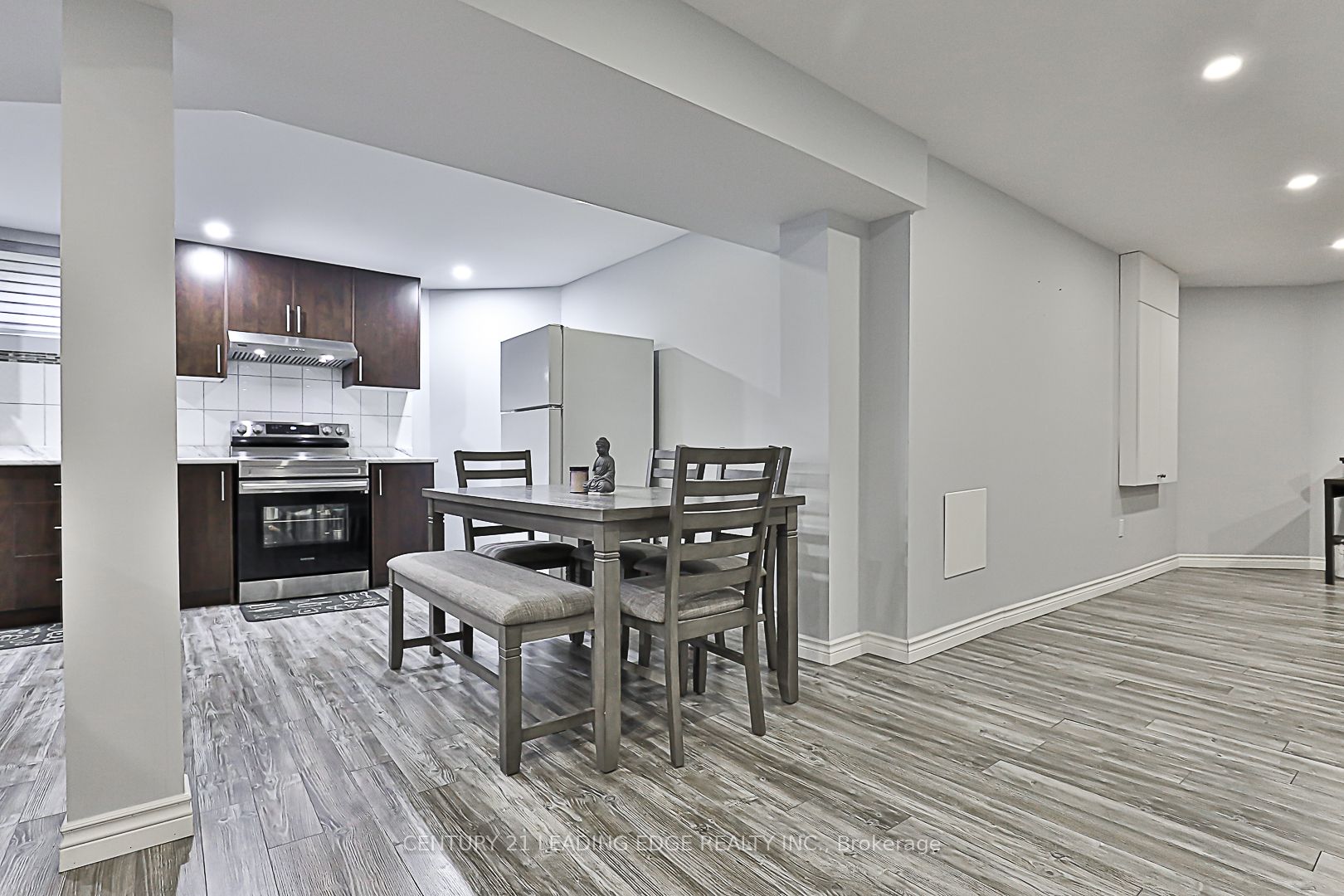 31 George Martin Dr