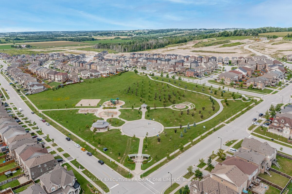 1 Treetops Boulevard