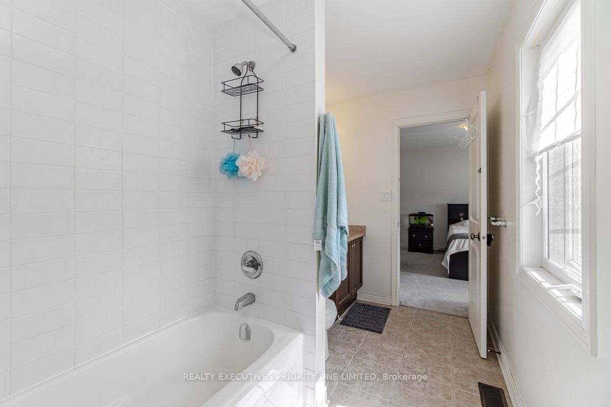 1 Treetops Boulevard