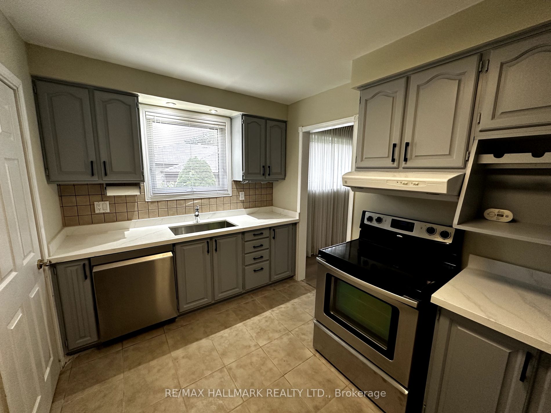 140 Woodpark Place ##Main