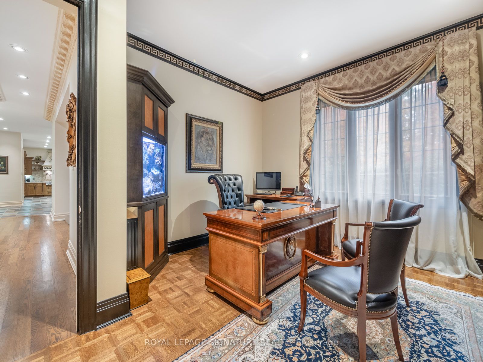 51 Renaissance Crt