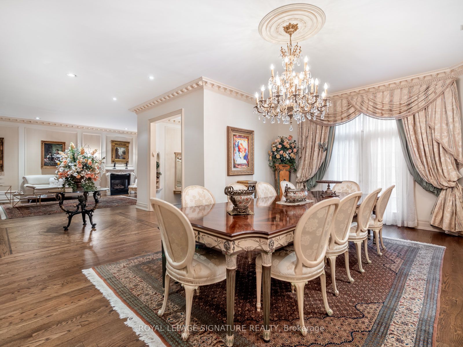 51 Renaissance Crt