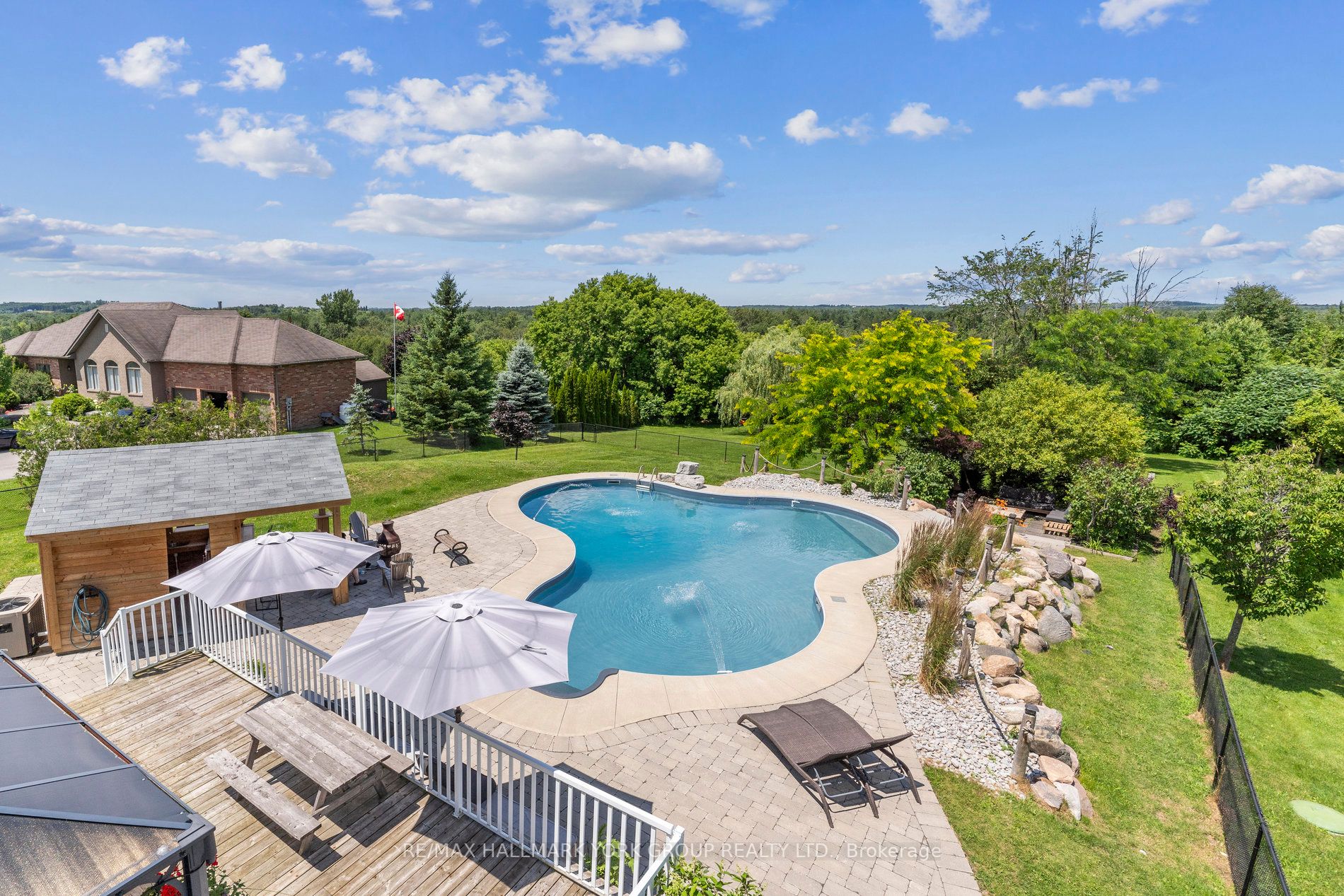 27 Bagshaw Crescent