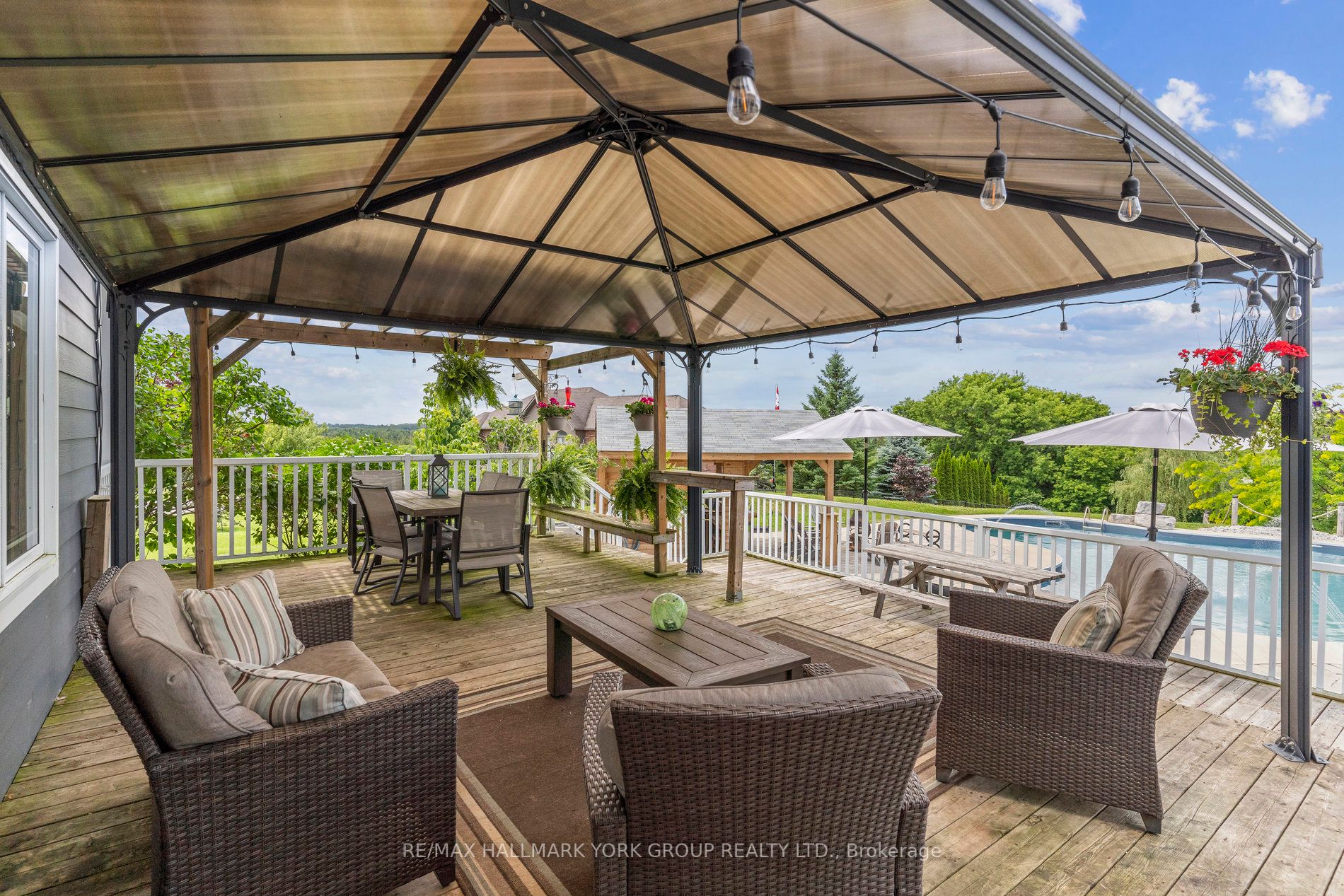 27 Bagshaw Crescent