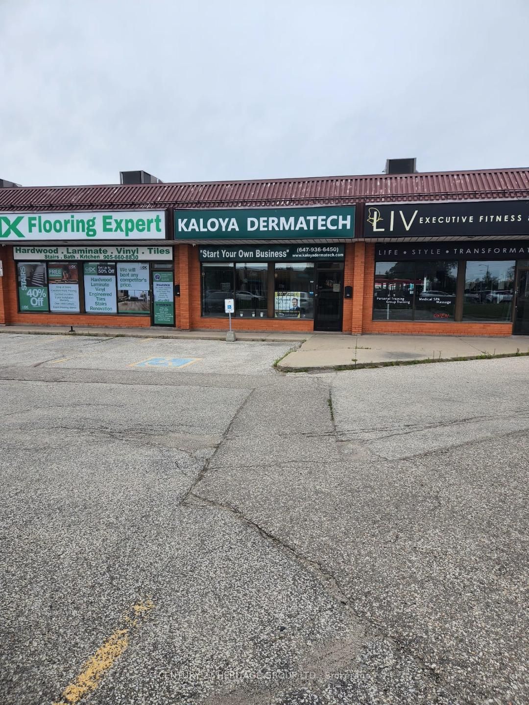 2050 Steeles Ave W, #unit#2