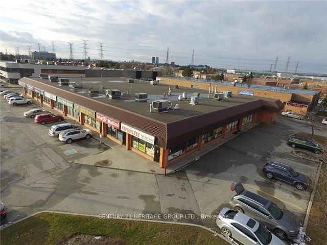 2050 Steeles Ave W, #unit#2