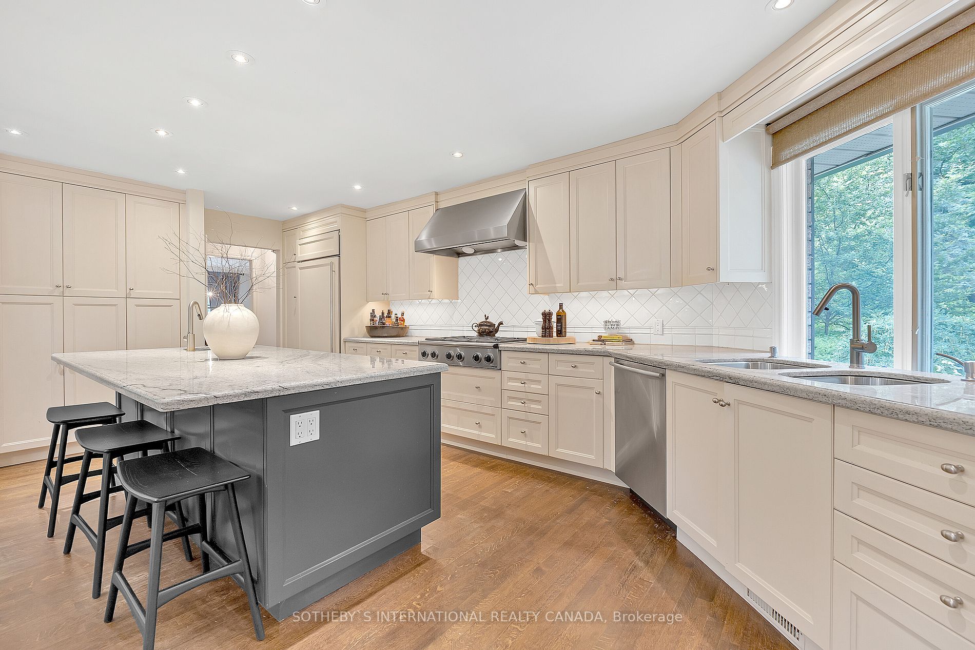 5 Williamson Terrace