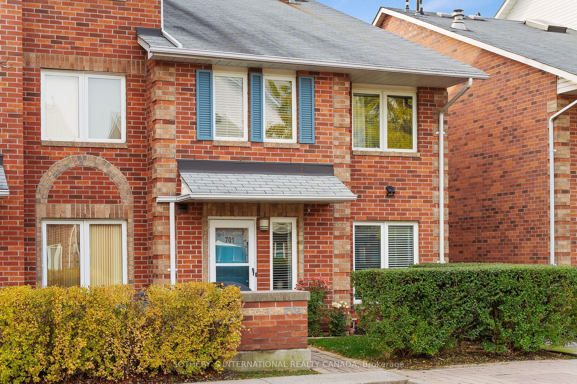 900 Steeles Ave W, #701