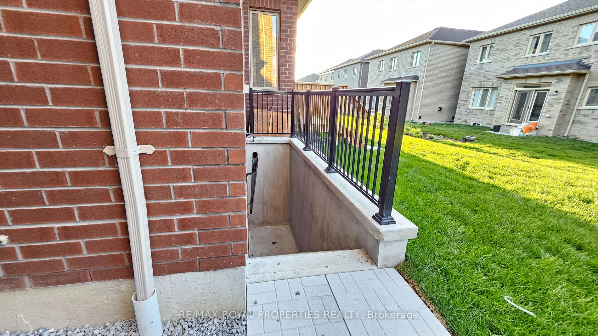 108 Mckean Dr