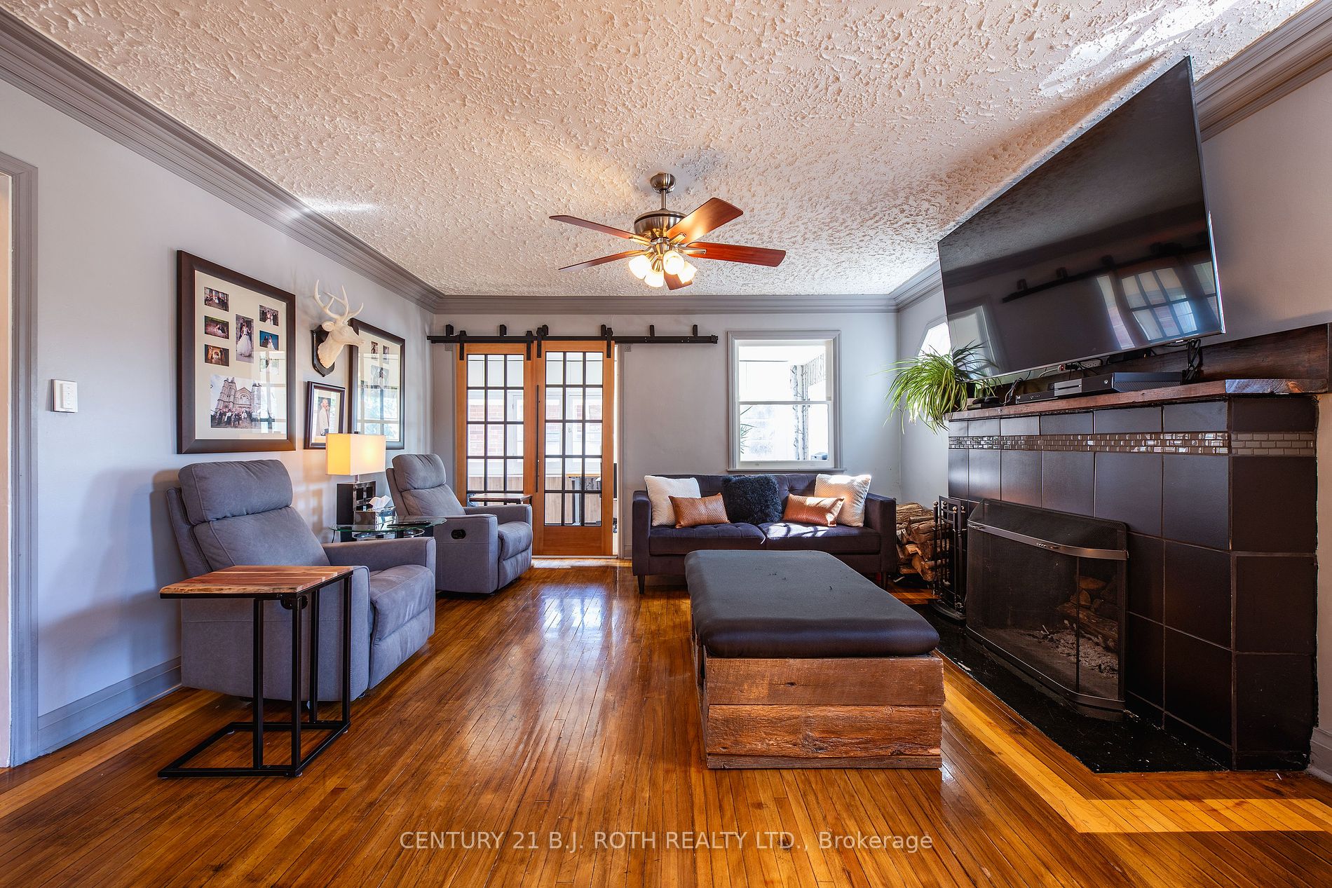 57 Hurd St