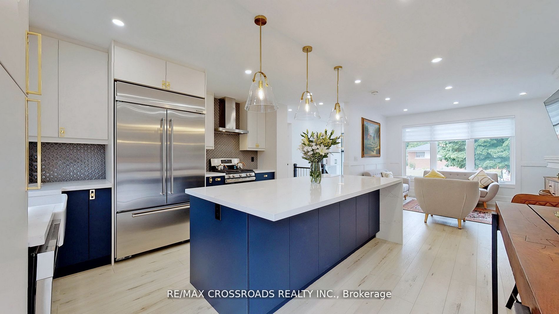 111 Evahill Cres