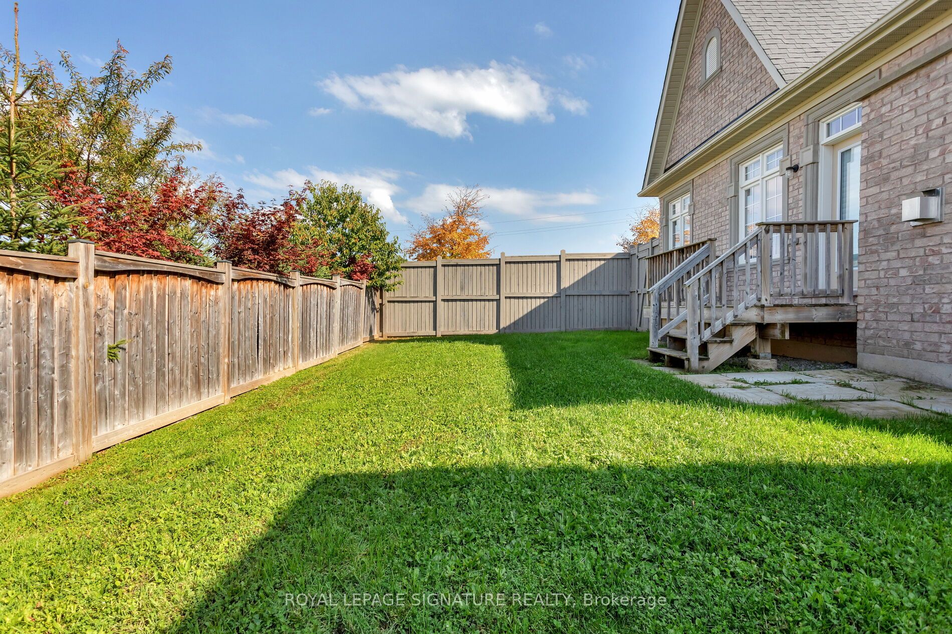 12 Valley Point Crescent