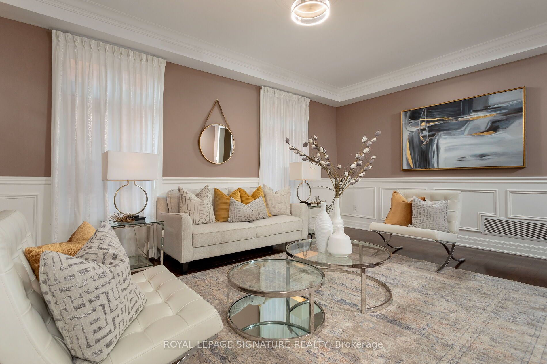 12 Valley Point Crescent