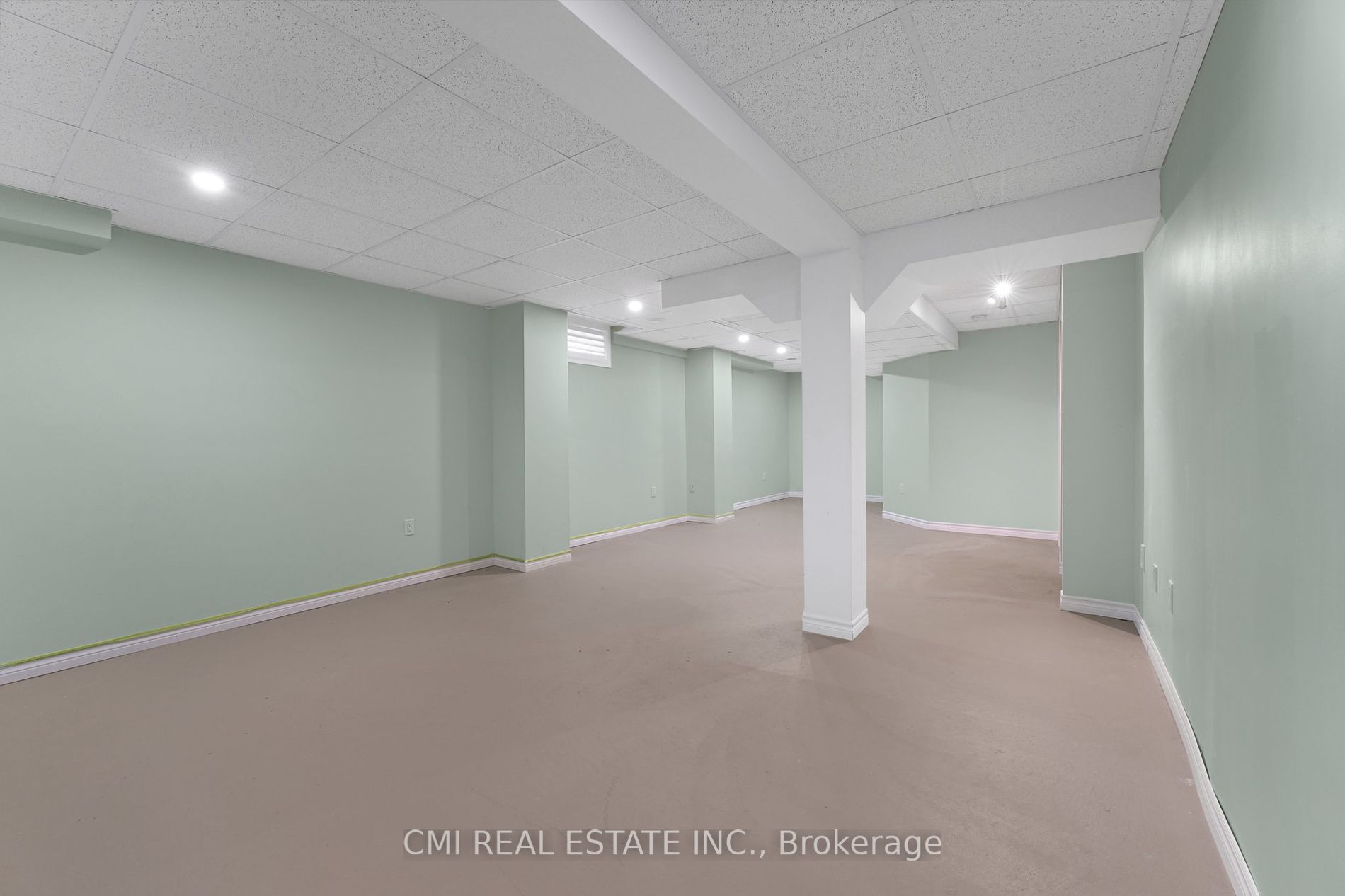21 Truax Cres