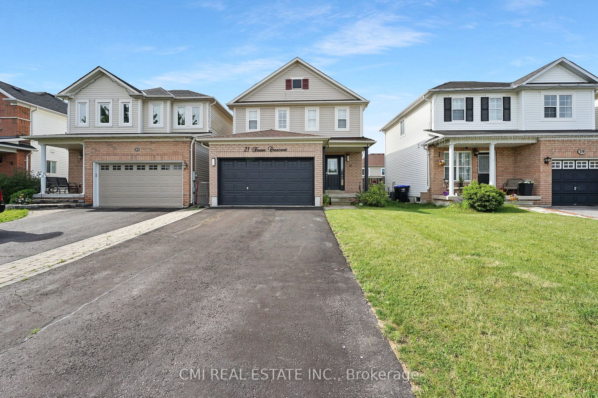 21 Truax Cres
