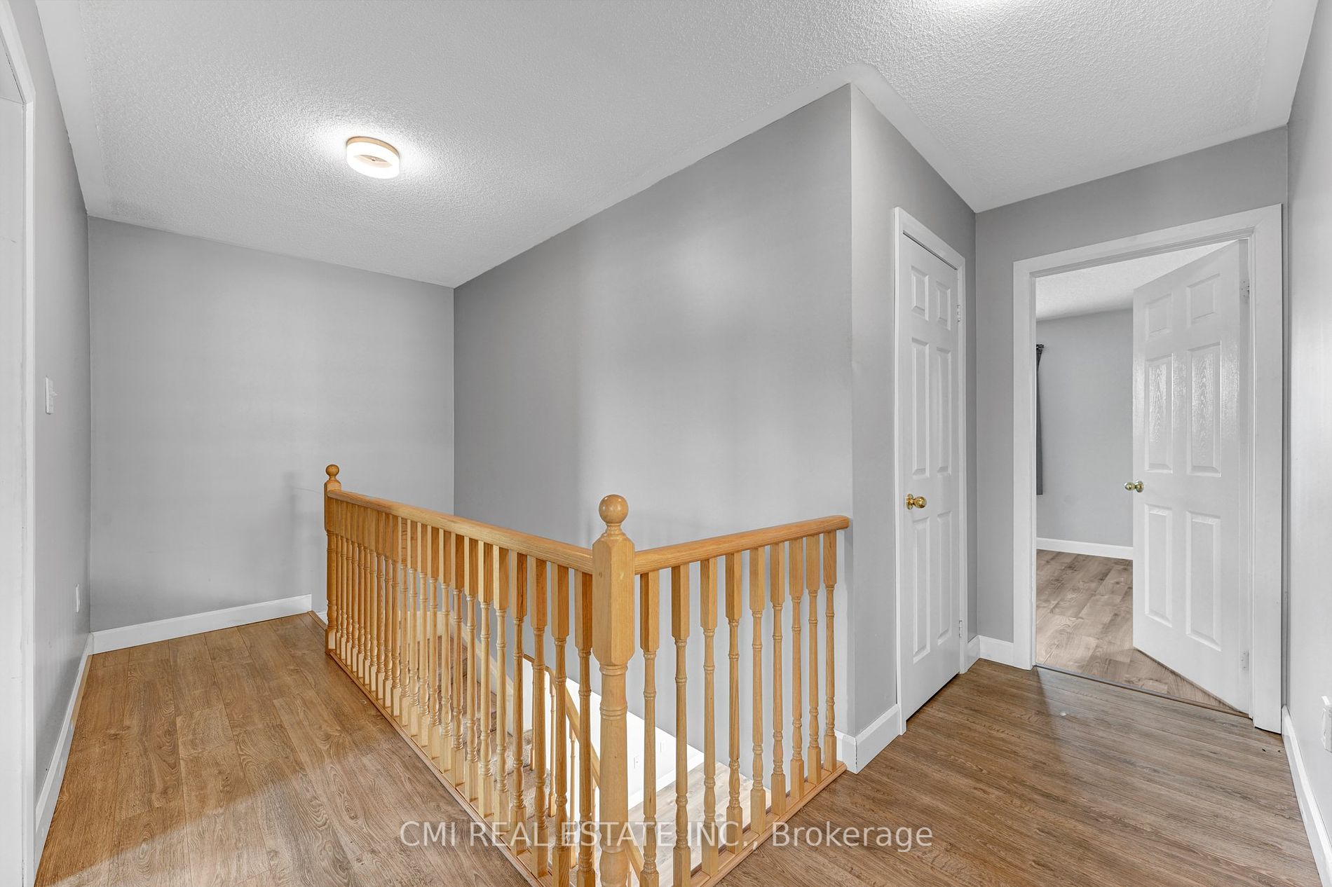 21 Truax Cres
