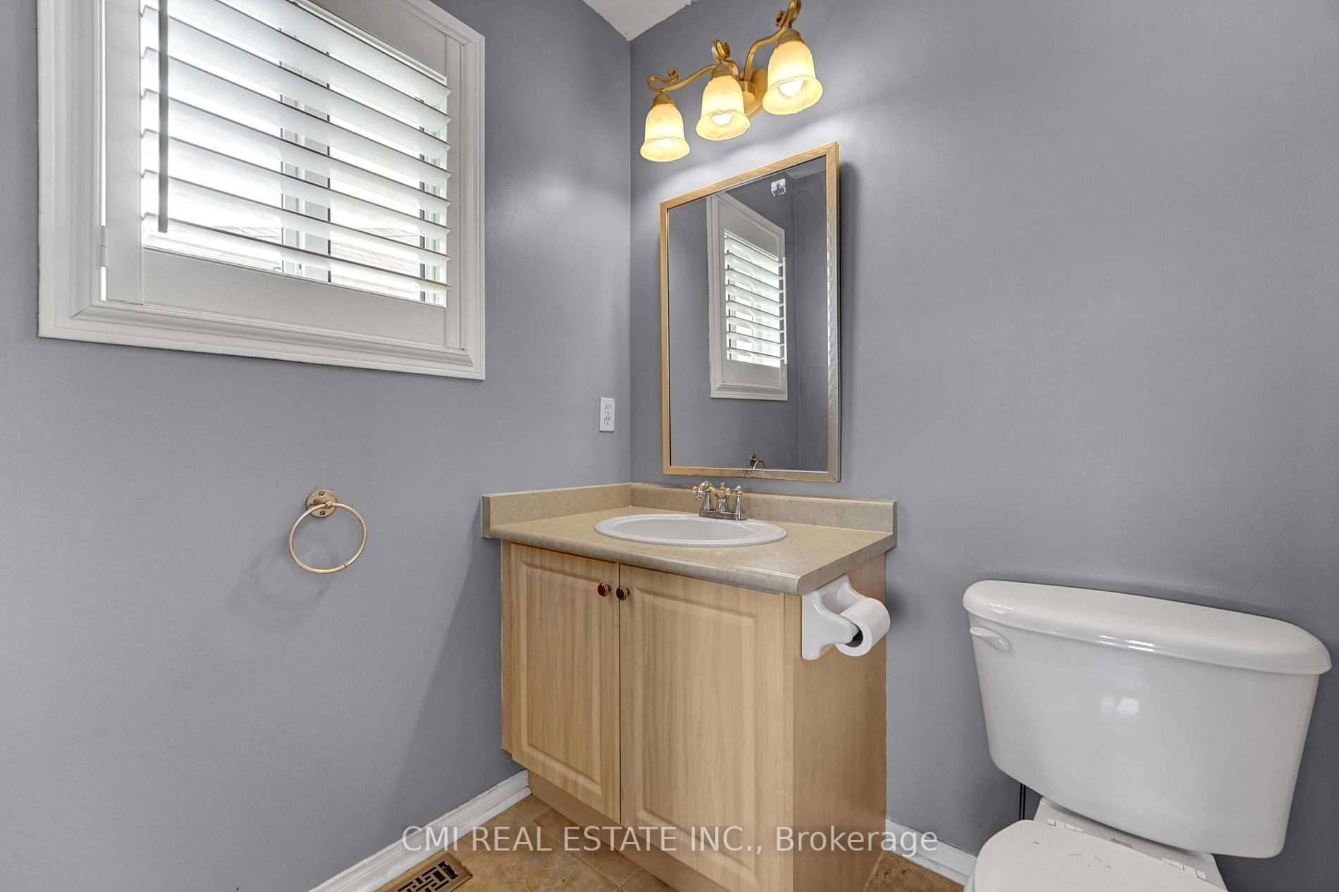21 Truax Cres