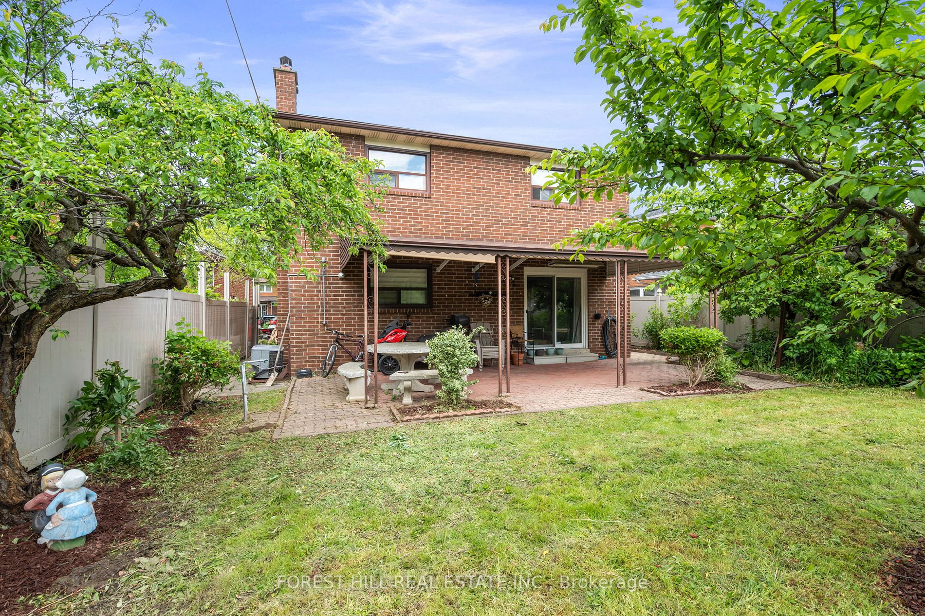 37 Cherry Hills Rd