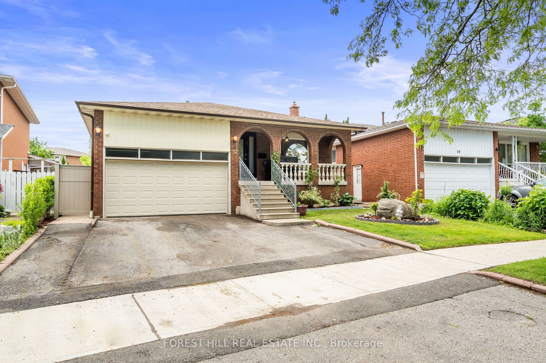 37 Cherry Hills Rd