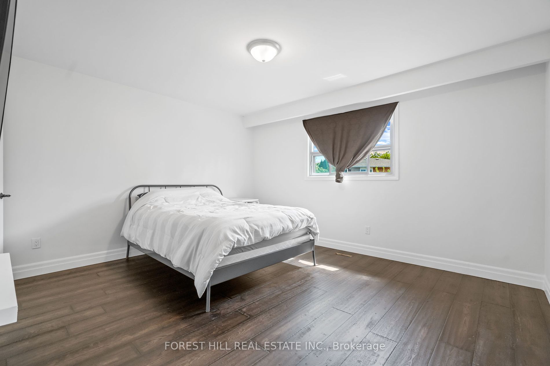 37 Cherry Hills Rd