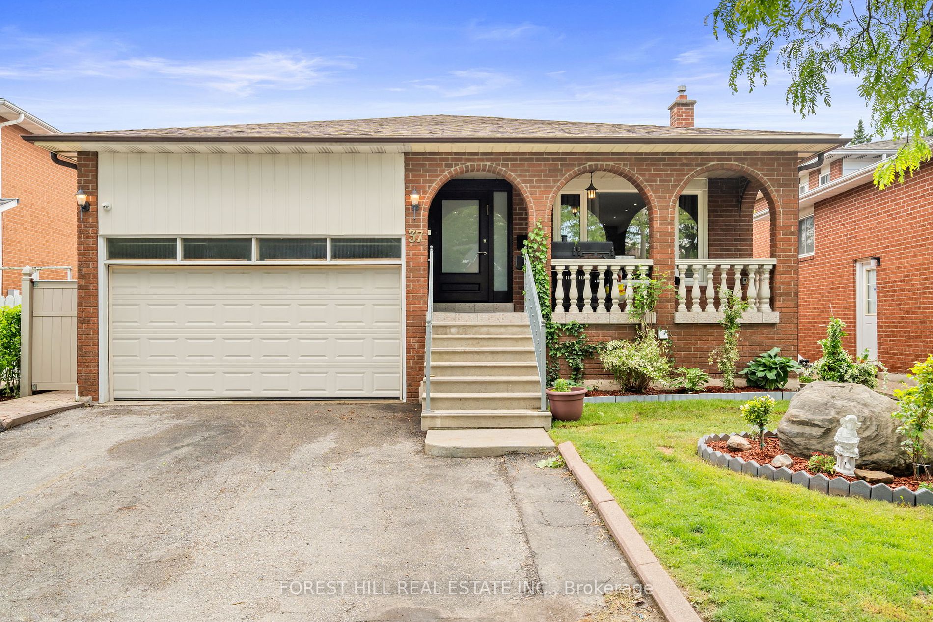 37 Cherry Hills Rd