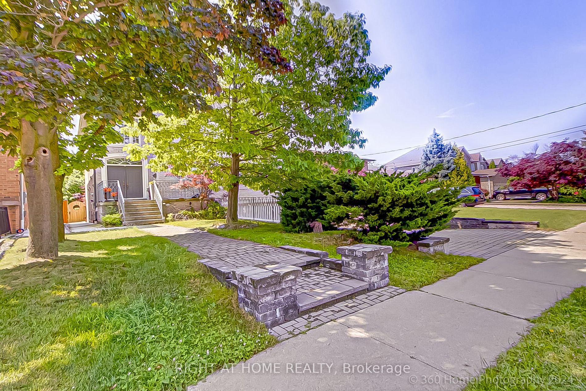 103 Oak Ave
