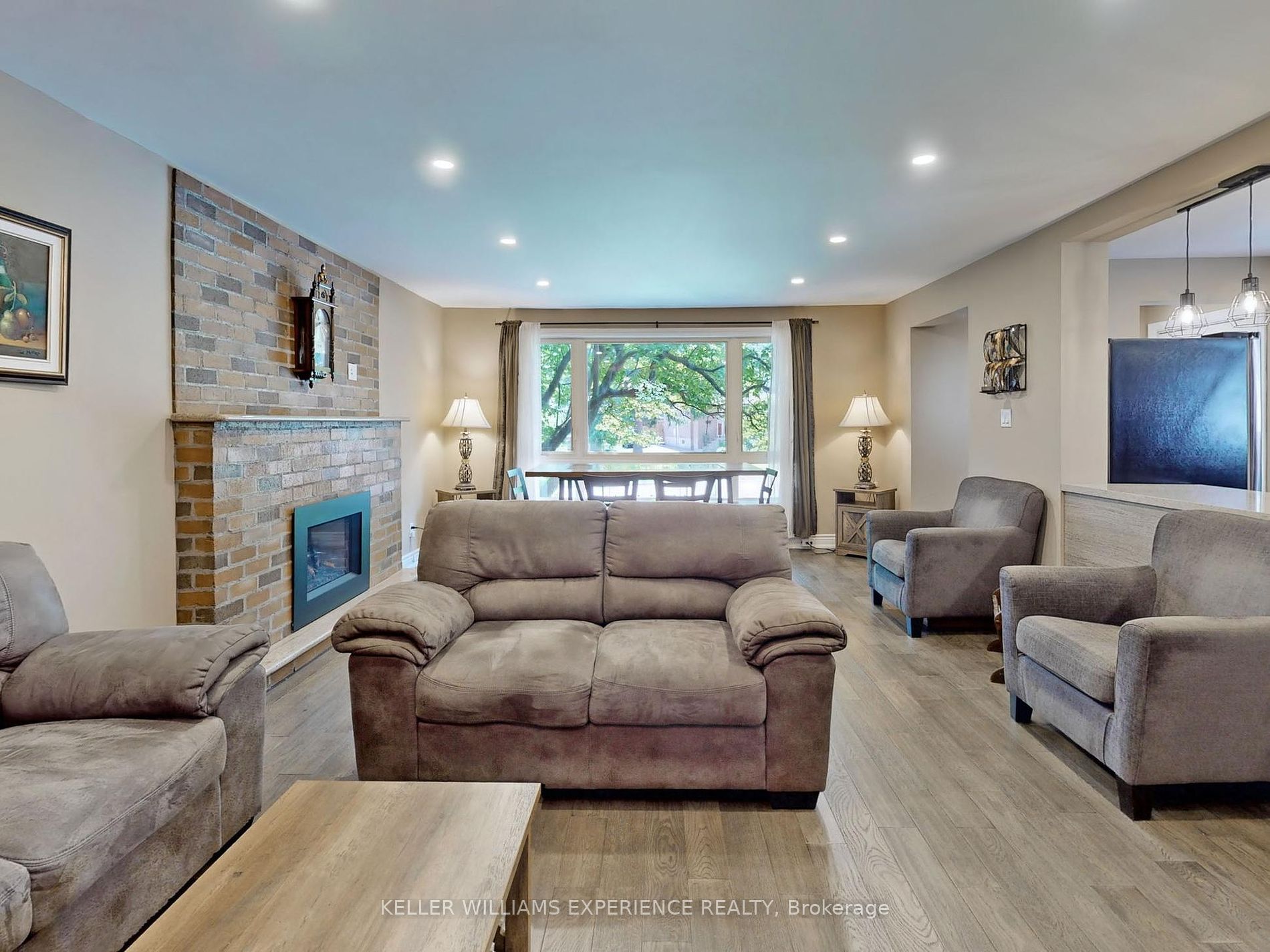 36 Aurora Heights Drive