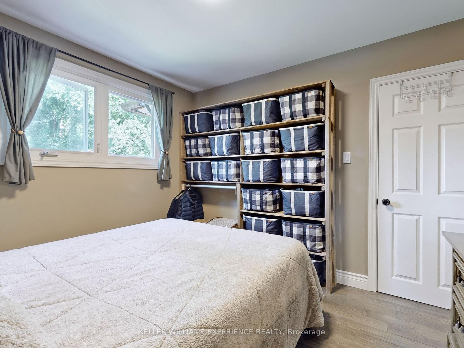36 Aurora Heights Drive