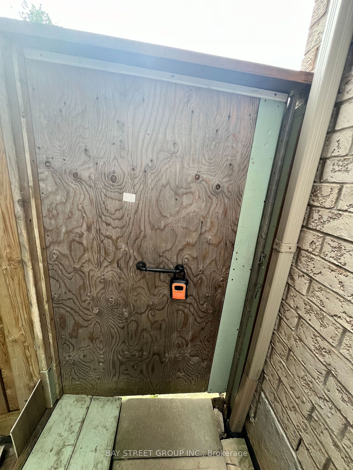 1031 Wilbur Pipher Circ