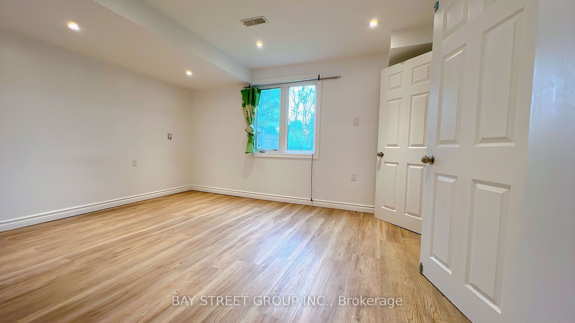 1031 Wilbur Pipher Circ