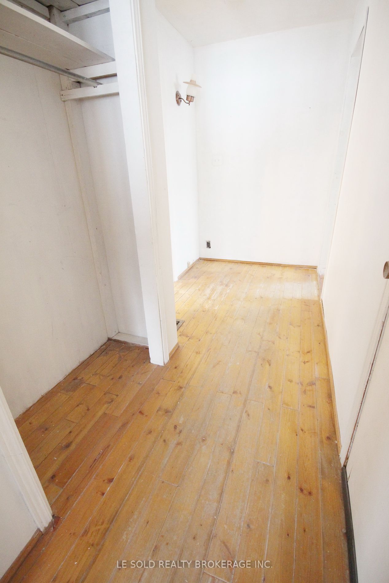 169 Gormley Road W