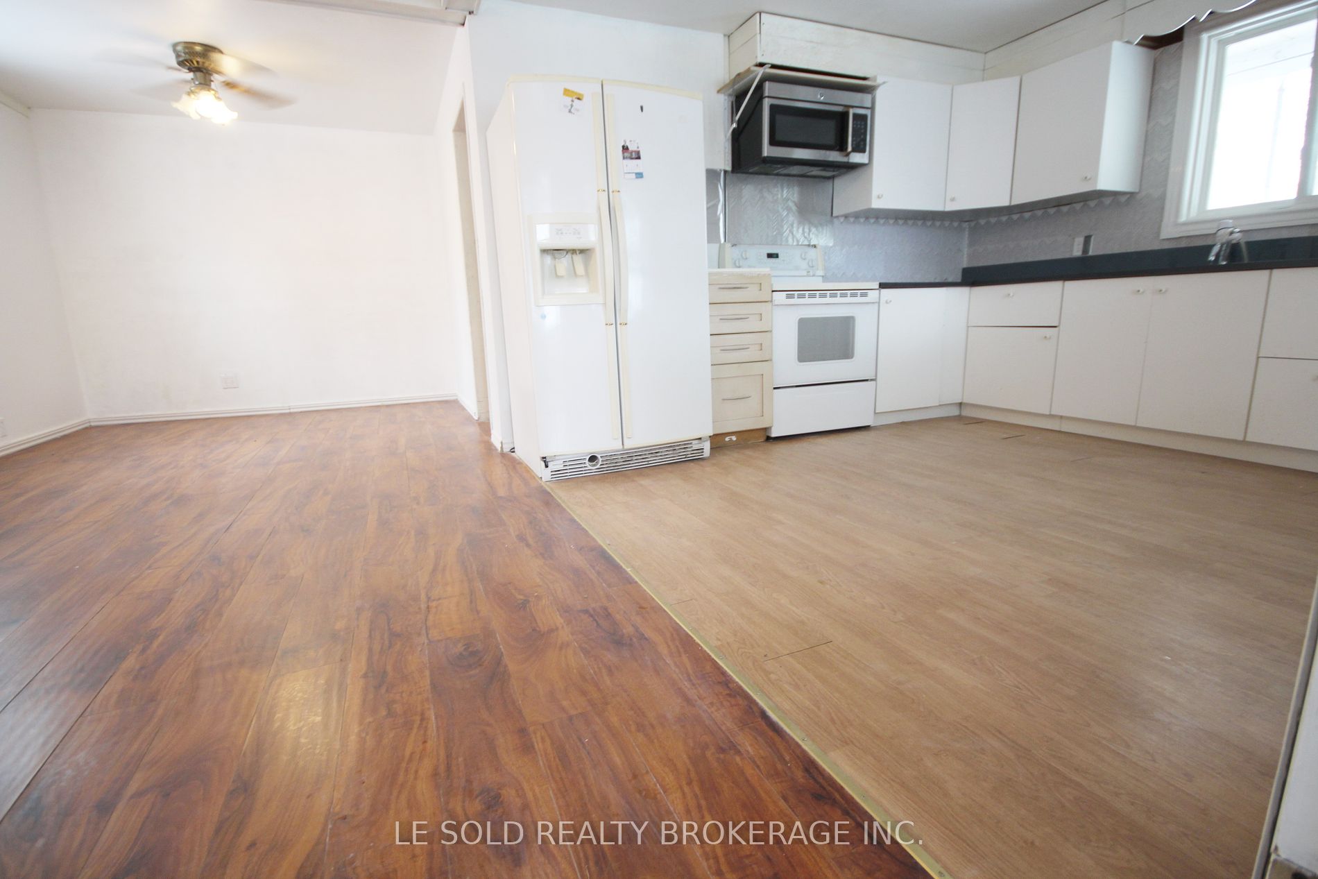 169 Gormley Road W