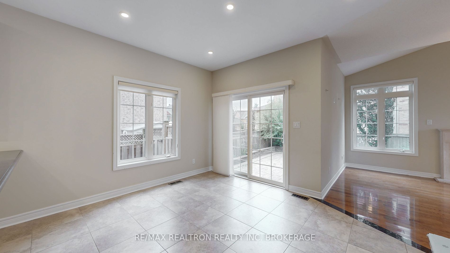 266 Rivermill Crescent