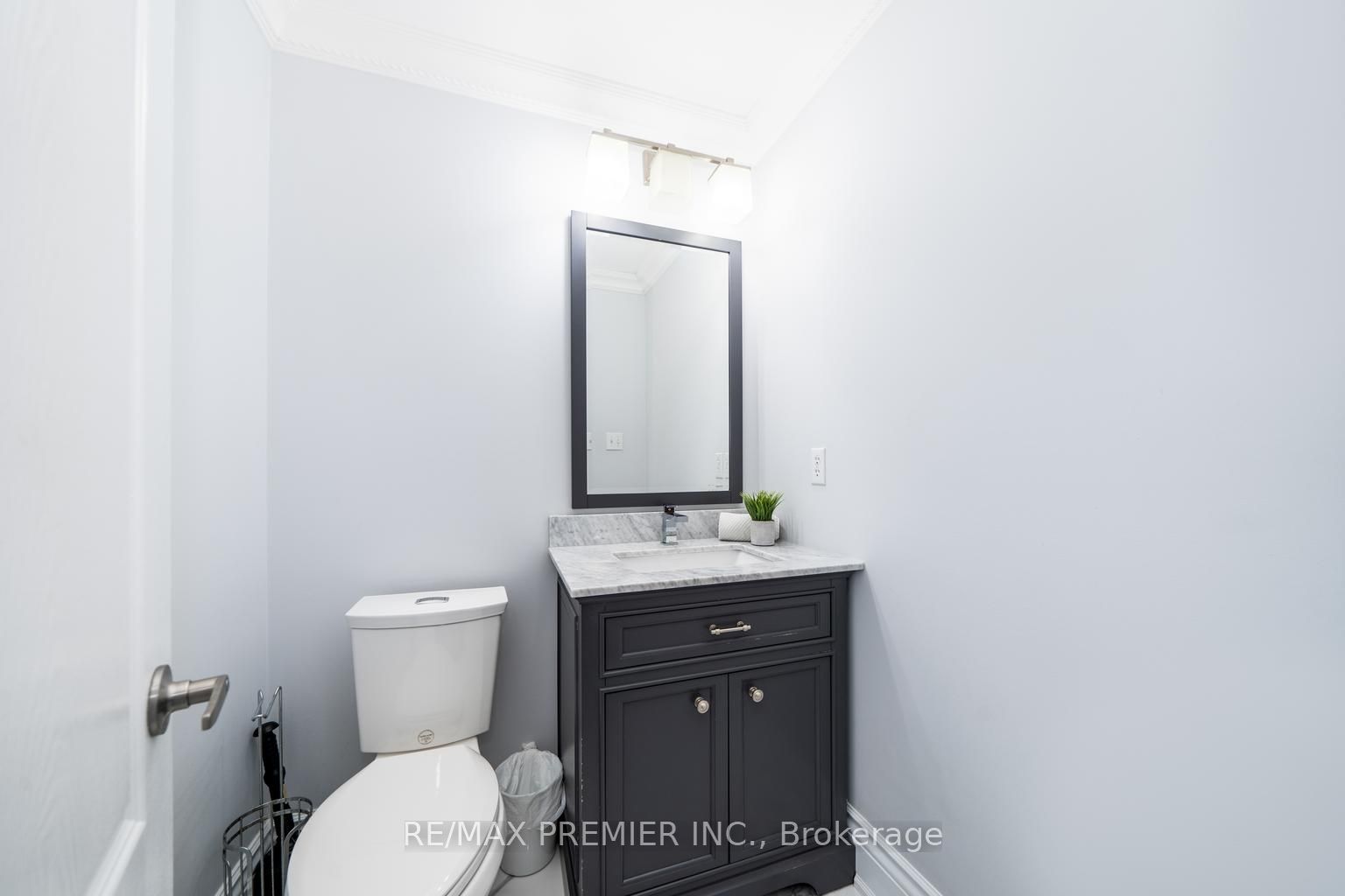 66 Benville Cres