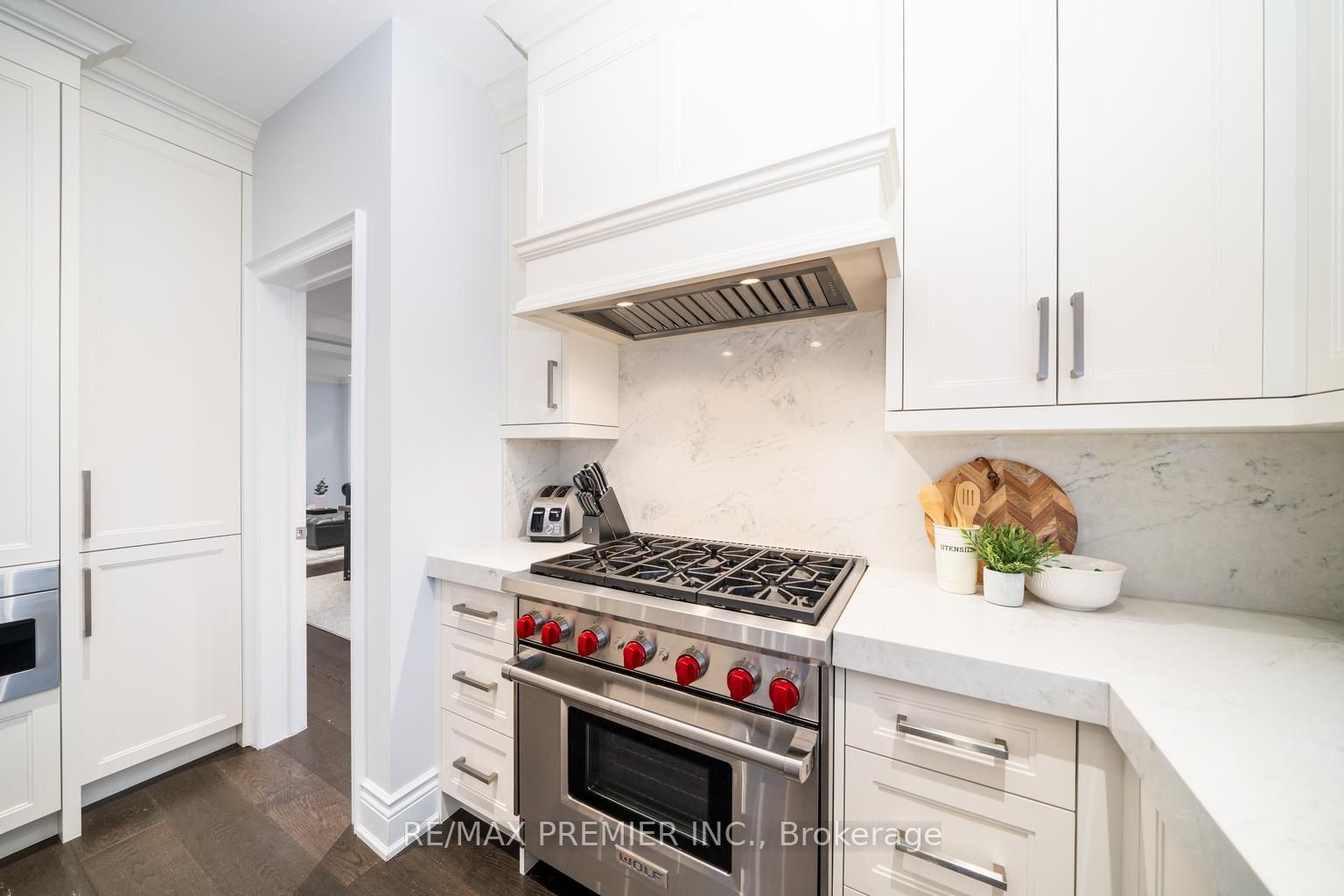66 Benville Cres