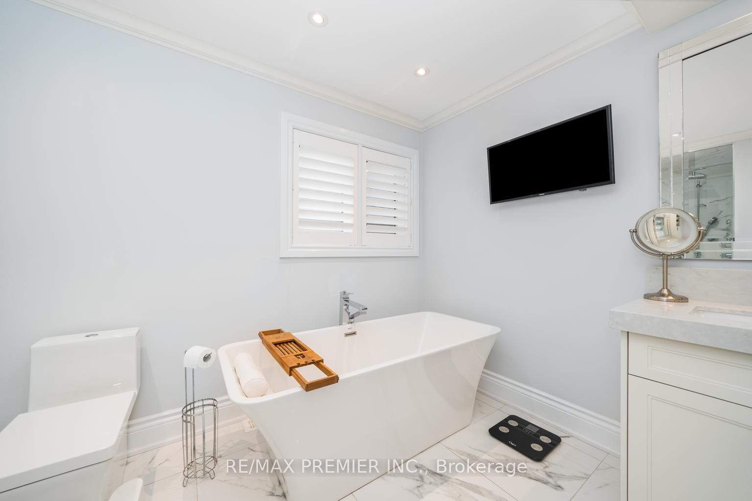 66 Benville Cres