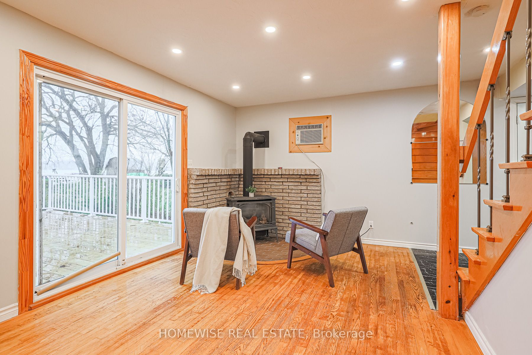128 Moores Beach Road