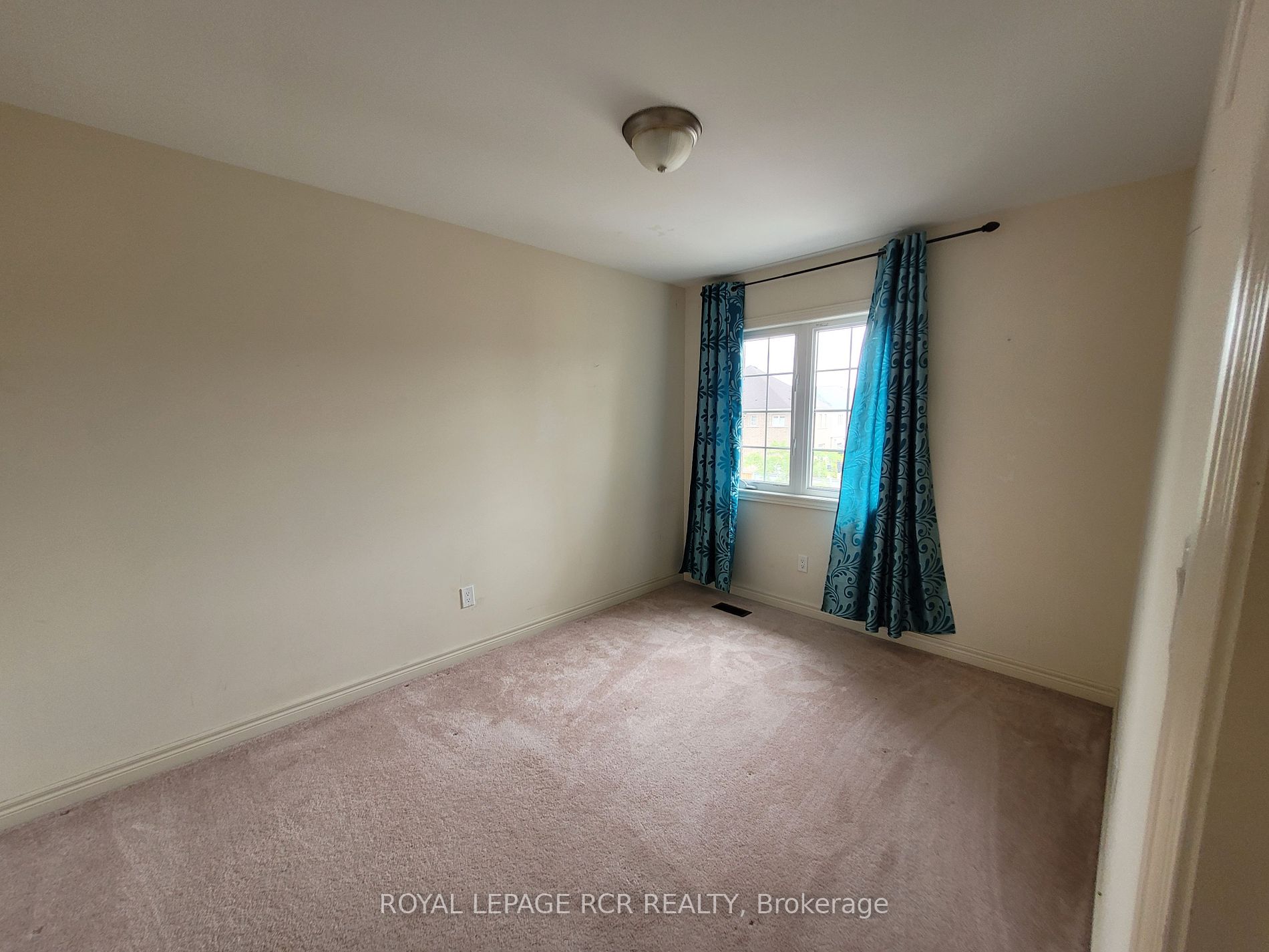 16 Prady Lane