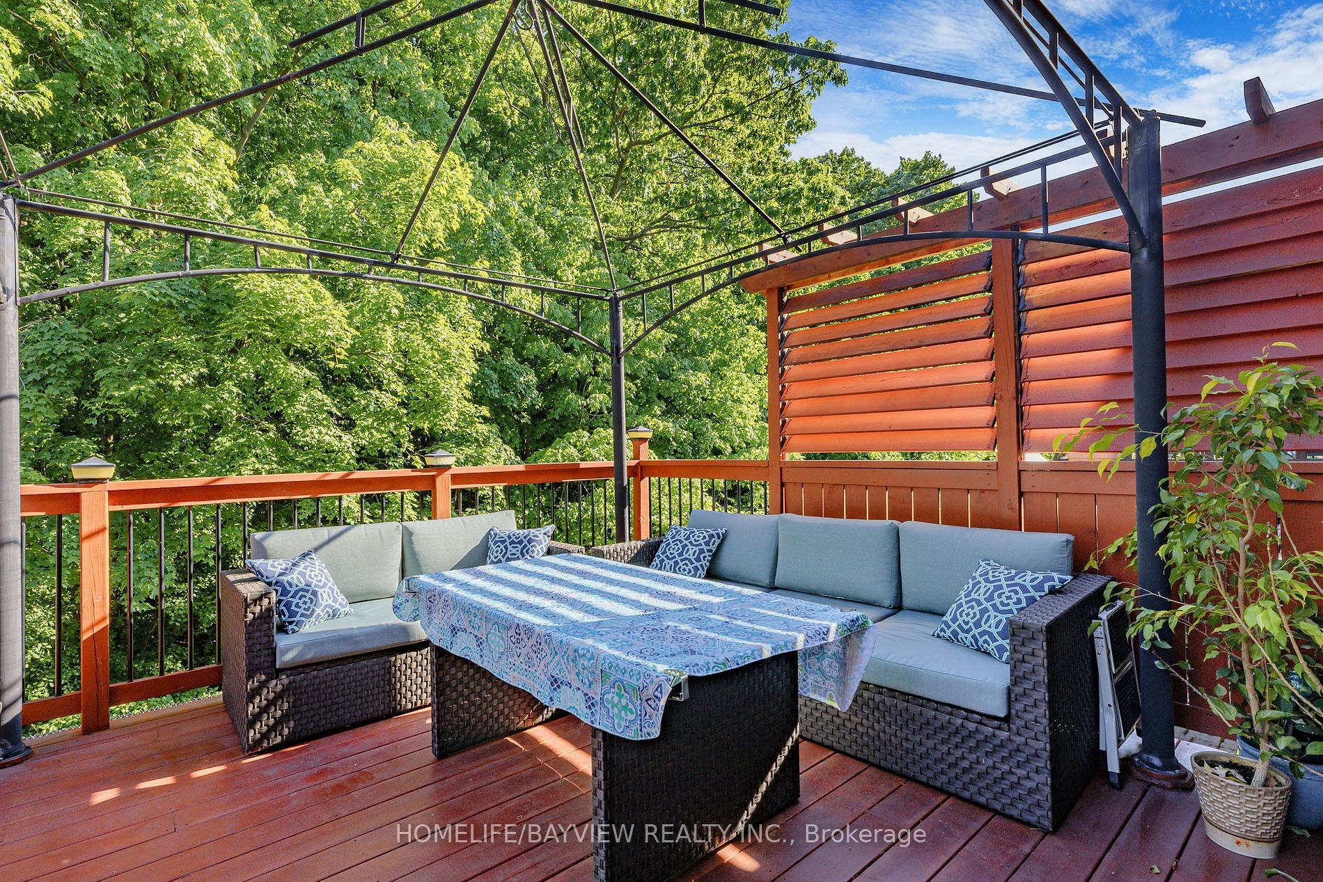 381 Maria Antonia Rd