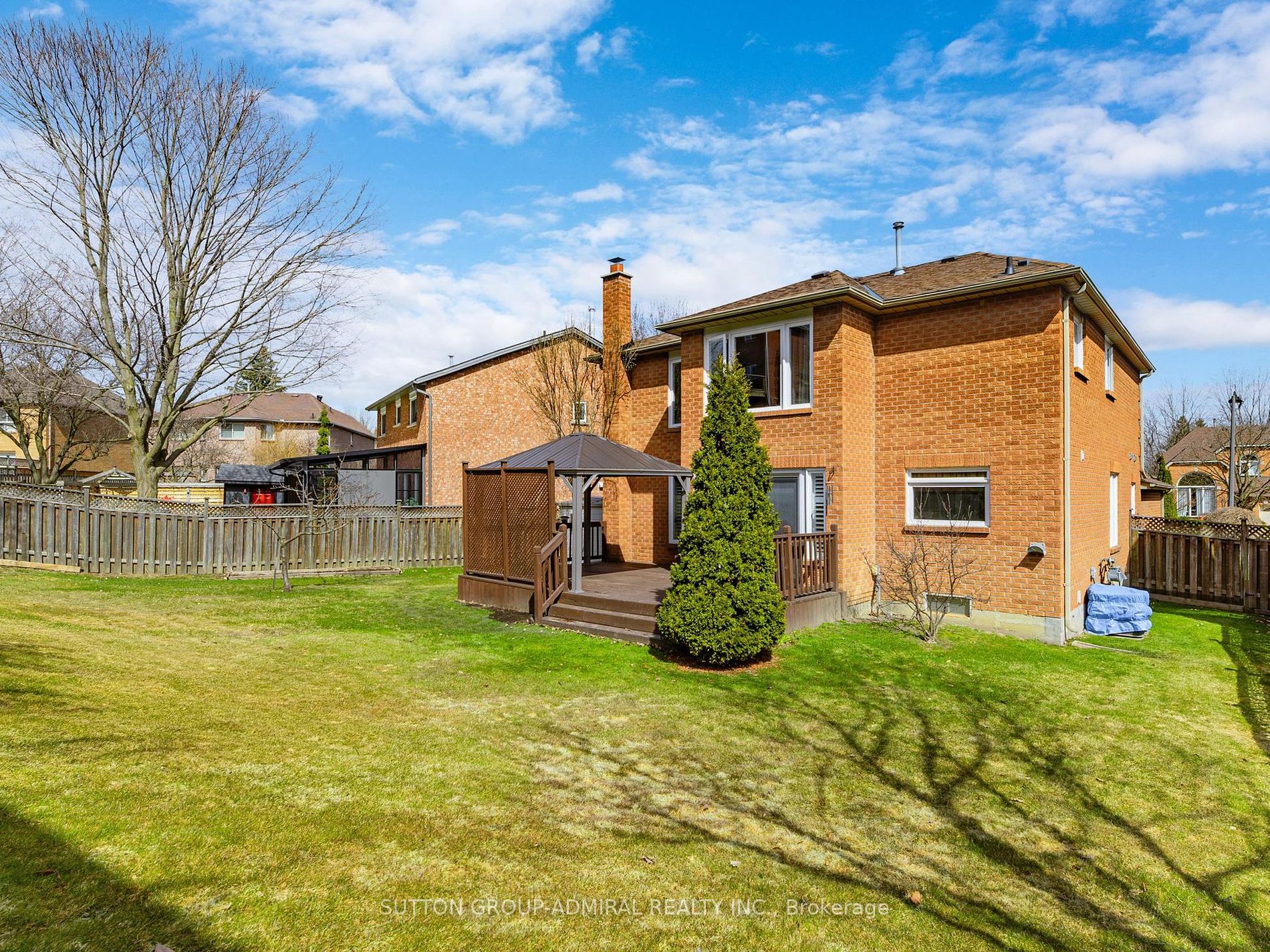 7 Loraview Lane